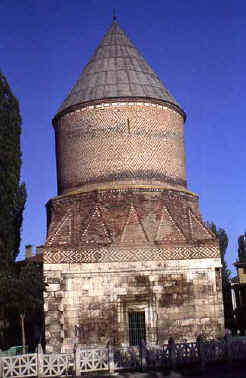 Altes Mausoleum von den Selcuken